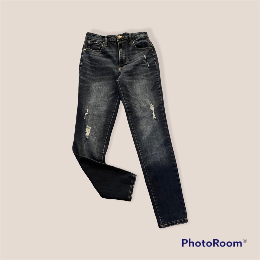 Aero Jeans Super High Rise Distressed size 12